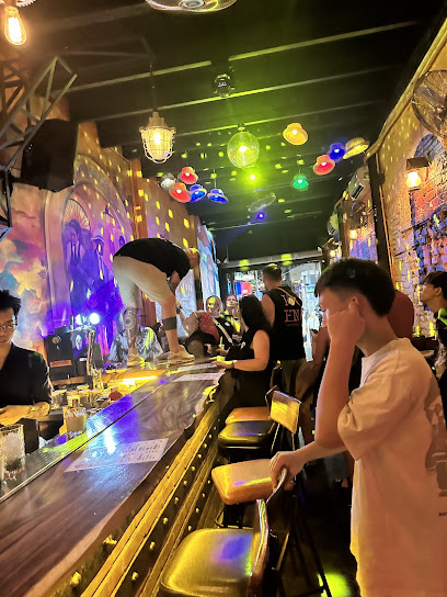 Havana Bar and Restaurant Bar in Ha Noi - exterior
