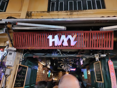 Hay Bar Bar in Ha Noi - exterior