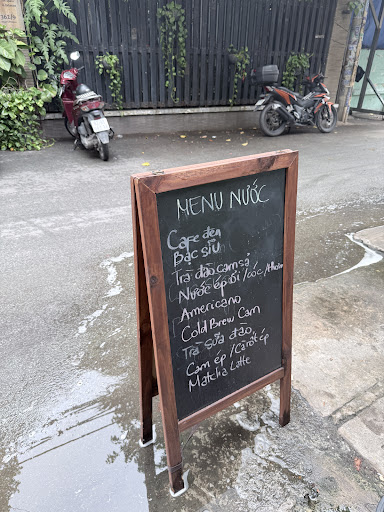 Hẻm Cafe & Kitchen photo 7 in Thao Dien