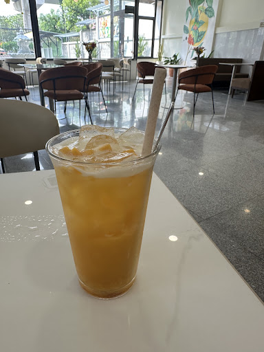 Her Golden Tea & Coffee Shop photo 5 in Thao Dien