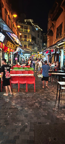 HIDDEN PUB HANOI photo 7 in Thao Dien