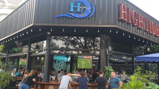 High Tide Restaurant & Bar photo 3 in Thao Dien