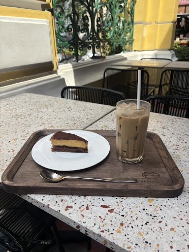 Highlands Coffee 49B Thảo Điền - Thủ Đức photo 5 in Thao Dien