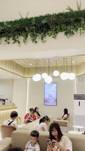 Highlands Coffee 49B Thảo Điền - Thủ Đức photo 9 in Thao Dien