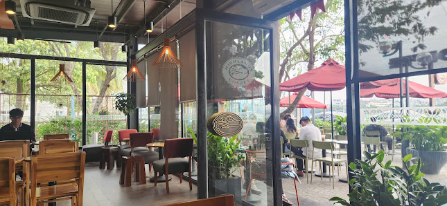 Highlands Coffee Công Viên Nước Hồ Tây photo 7 in Thao Dien