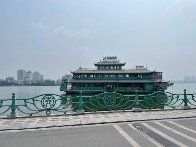 Highlands Coffee Công Viên Nước Hồ Tây photo 8 in Thao Dien