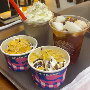 Highlands Coffee Lotte Mall West Lake HN photo 6 in Thao Dien