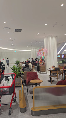 Highlands Coffee Lotte Mall West Lake HN photo 4 in Thao Dien