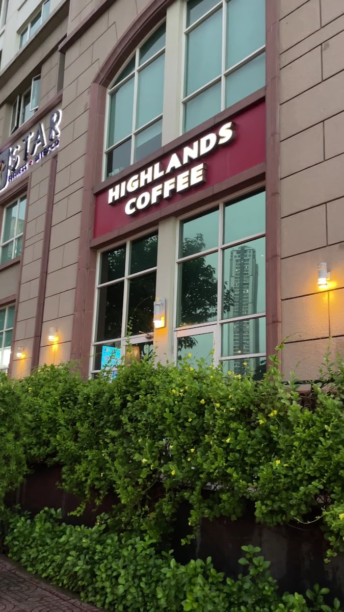 Highlands Coffee The Manor - Coffee Shop in Thao Dien