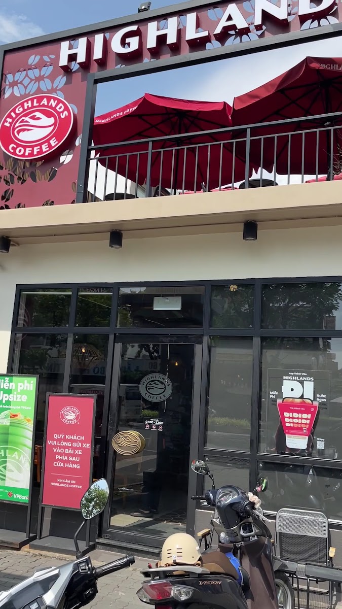 Highlands coffee Trần Não - Tran Nao in Thao Dien
