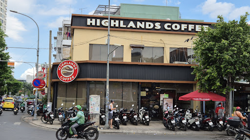 Highlands Coffee photo 12 in Thao Dien