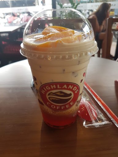 Highlands Coffee beverage