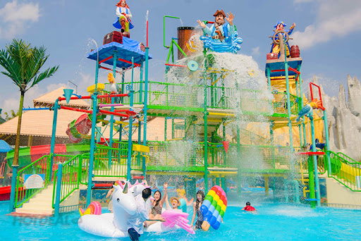 Ho Tay Water Park photo 2 in Ha Noi