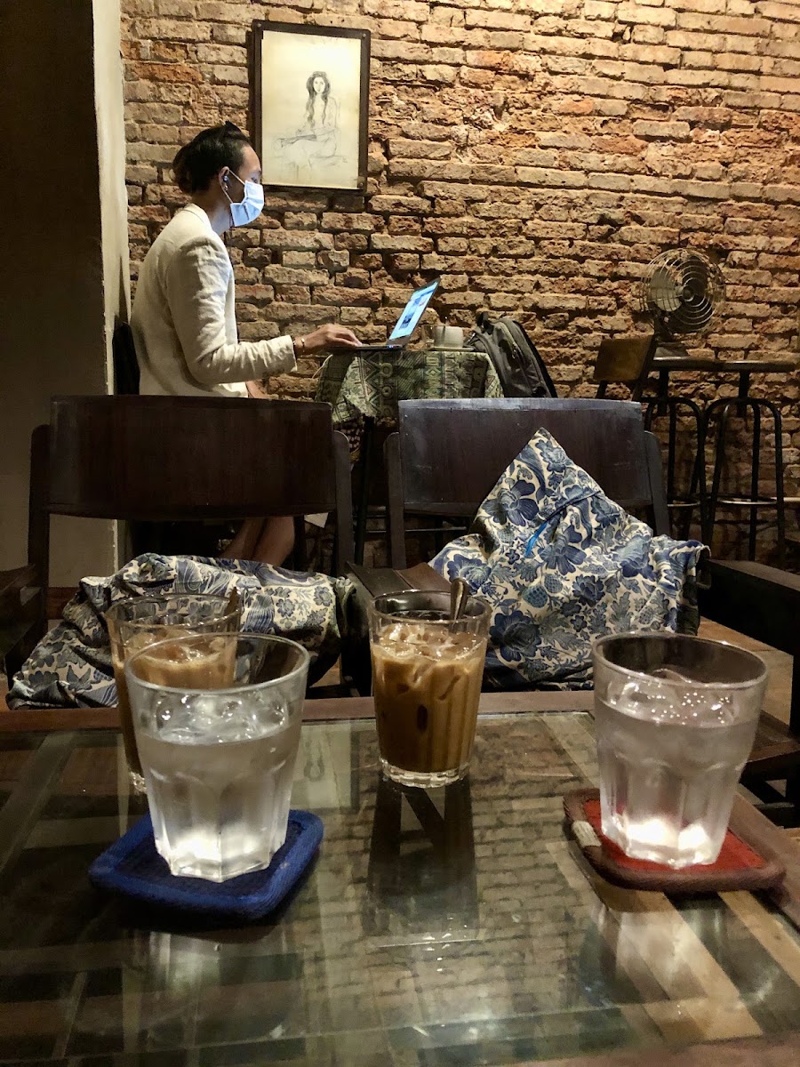 Hoang Thi Cafe photo 4 in Thao Dien