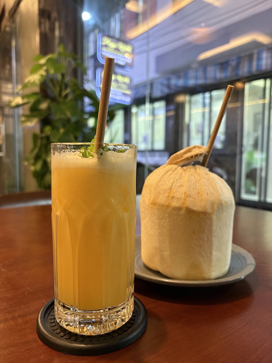 Hoang’s Kitchen - Vietnamese cuisine & vegan food 4 photo 3 in Thao Dien