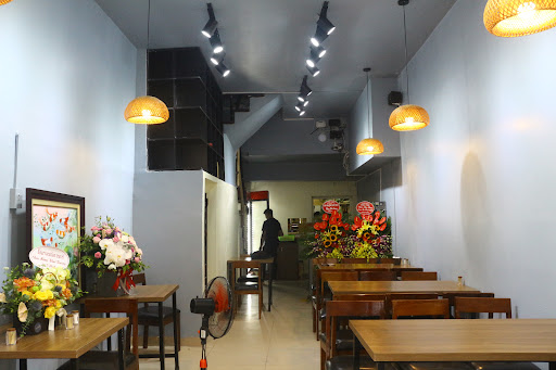 Hoang's Restaurant - Vietnamese Restaurant & Vegan Food photo 4 in Ha Noi