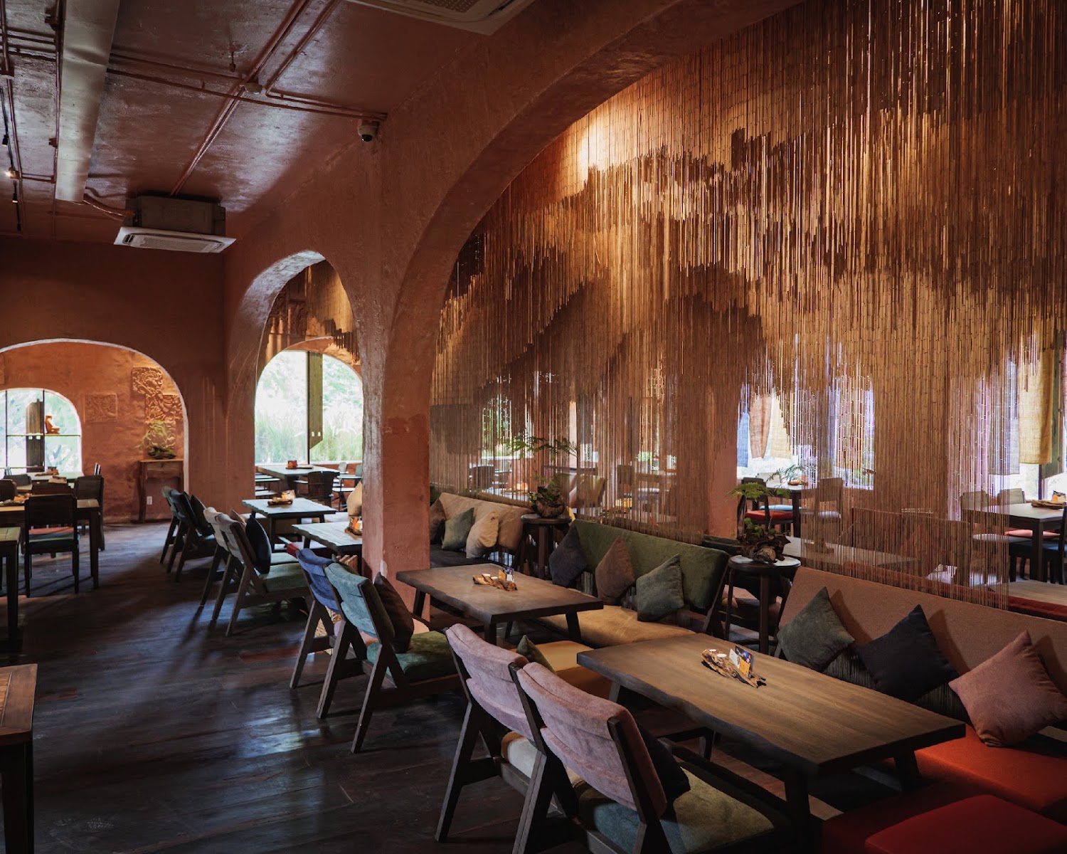 Hum Lounge - Vegan & Vegetarian in Thao Dien