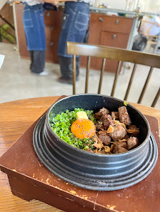 Stone Pot Beef Rice