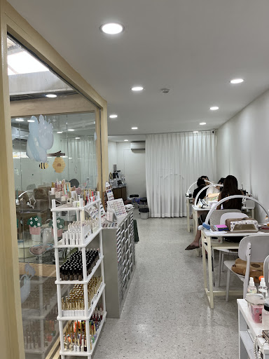 IMO Nails & Beauty - Quận 2 photo 8 in Thao Dien