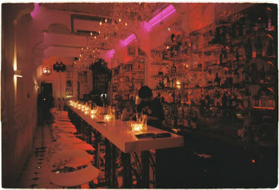 Inverse Cocktail Bar in Ha Noi
