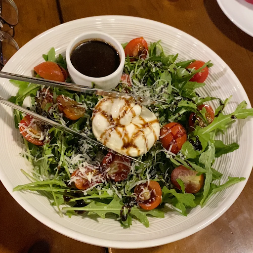 Italiani's Pizza F5 Diamond Plaza photo 6 in Thao Dien