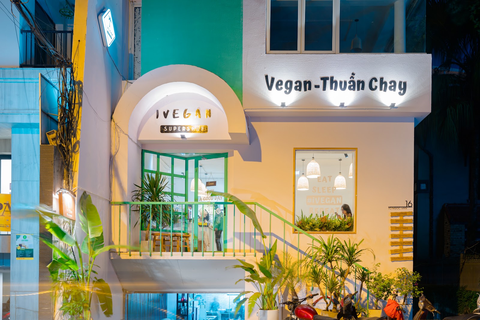 IVEGAN SUPERSHOP WESTLAKE photo 2 in Ha Noi