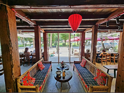 iZi Cafe Coffee shop in Ha Noi - exterior