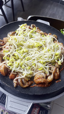 JUKKUMI SISTER 2 쭈꾸미언니 2호점 photo 10 in Thao Dien