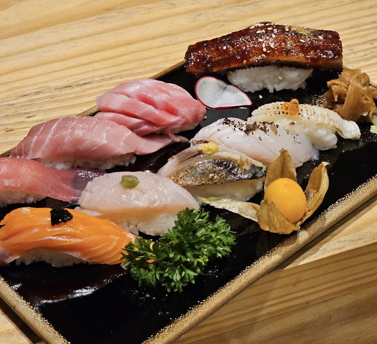 Kanpai Japanese Omakase - Sushi - Bar - Vinyl photo 7 in Thao Dien