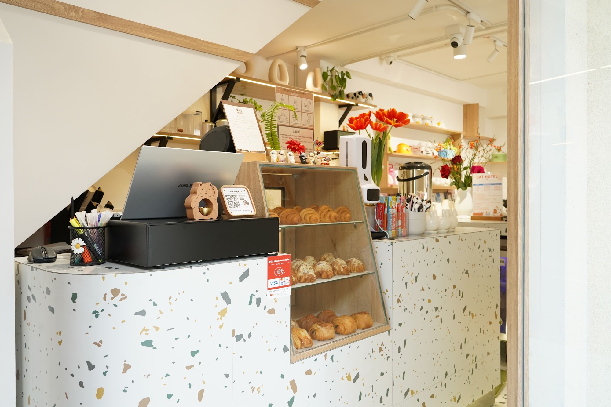 Kin Neko Dog & Cat Cafe - Thao Dien in Thao Dien