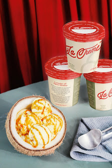 Ice Cream with Caramel Sauce