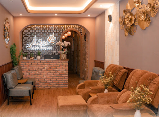 Lá Spa 65 - Gội Đầu Dưỡng Sinh Massage photo 5 in Ha Noi