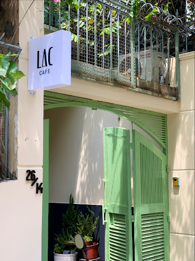 Lạc Cafe - Coffee Brewer & Roastery photo 4 in Thao Dien