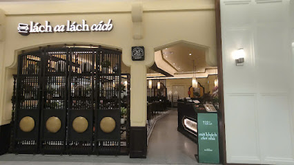 Lách Ca Lách Cách Võ Chí Công Restaurant in Ha Noi - exterior