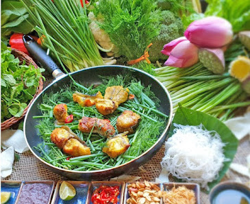 Lake view 1983 traditional vietnamese & vegan restaurant photo 6 in Thao Dien