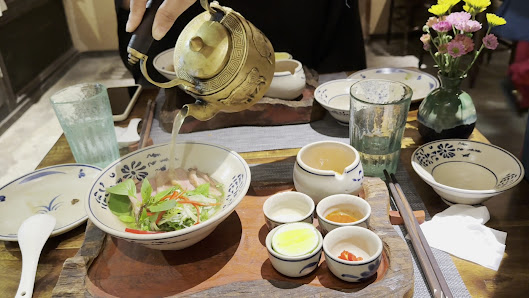 Lan Ong Restaurant – Authentic Vietnamese Cuisine in Hanoi Old Quarter photo 4 in Thao Dien