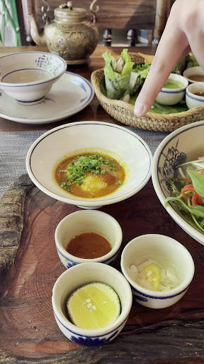 Lan Ong Restaurant – Authentic Vietnamese Cuisine in Hanoi Old Quarter photo 5 in Thao Dien