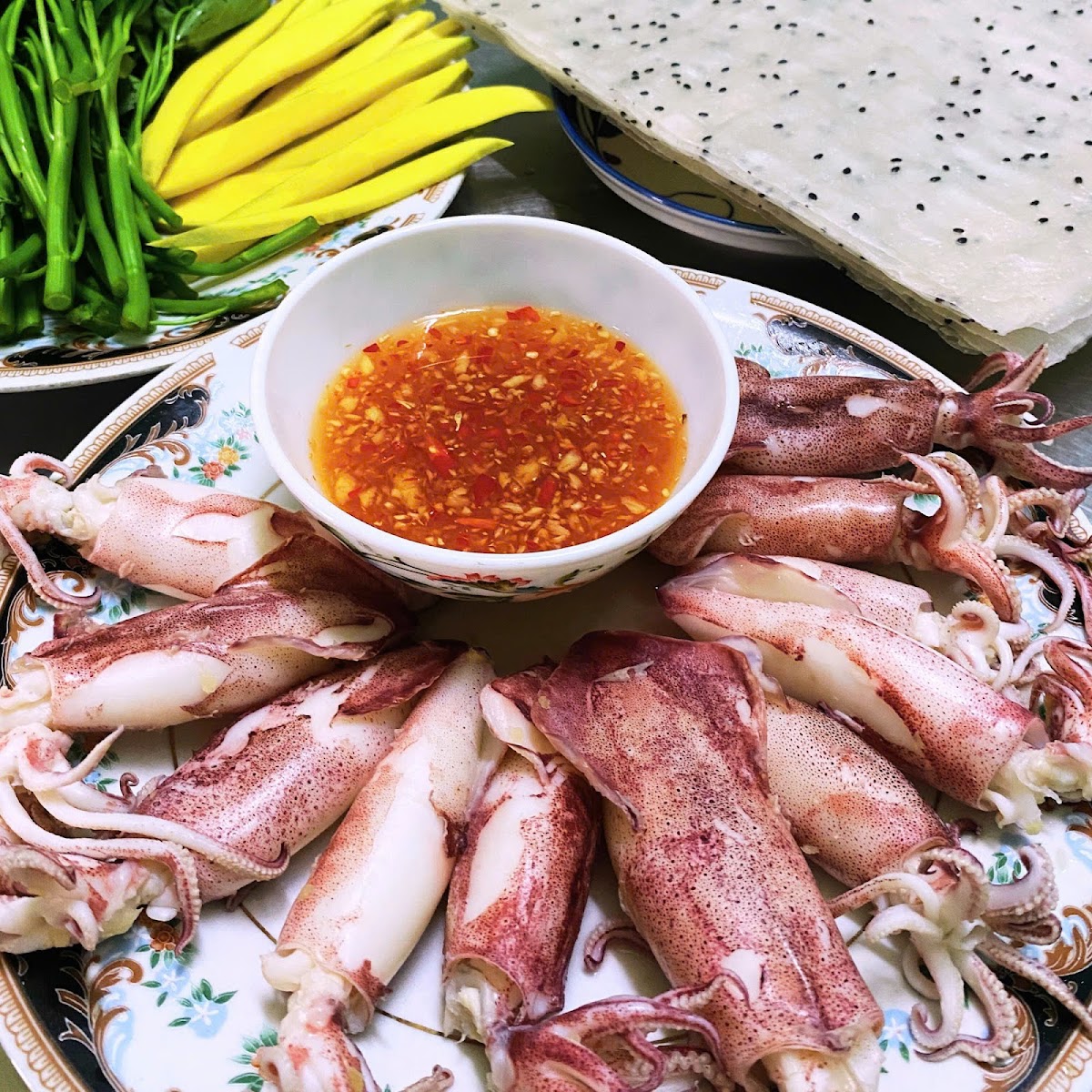 Làng Cuốn - Nem nướng & đặc sản cuốn miền Trung photo 3 in Thao Dien