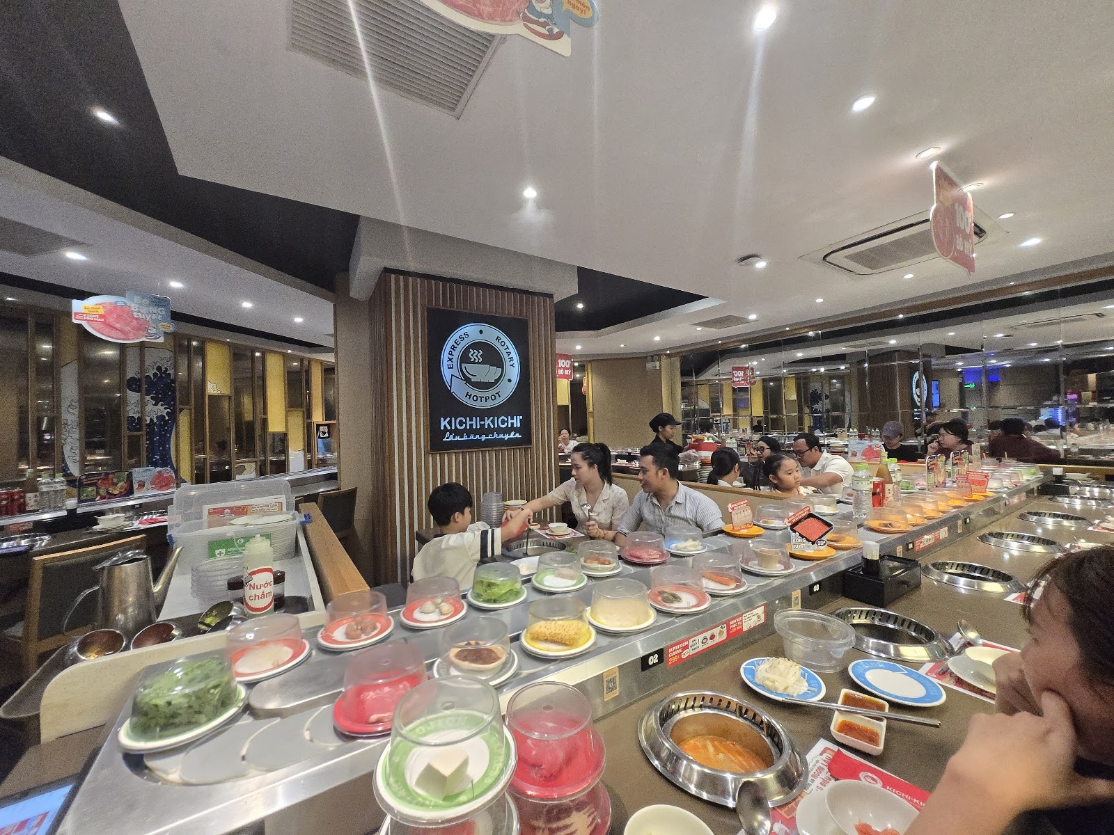 Lẩu Băng Chuyền Kichi Kichi - Hot Pot Restaurant in Thao Dien