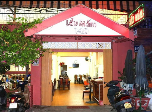 Lau Mam 140 Restaurant Vietnamese restaurant in Ho Chi Minh City - exterior