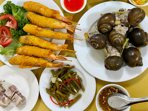 Lau Mam 140 Restaurant - Vietnamese Restaurant in Thao Dien