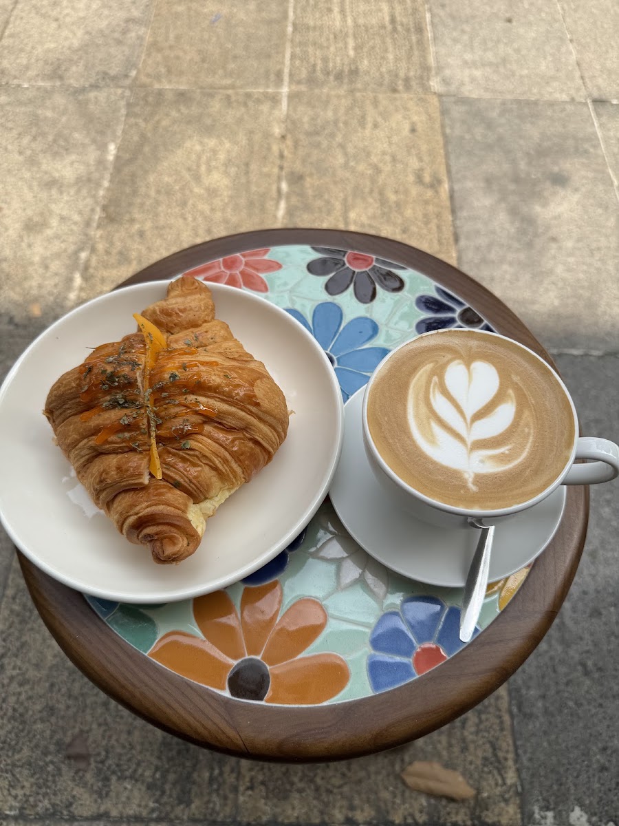 Le Cafe de Dinh - 135 Nam Kỳ Khởi Nghĩa photo 7 in Thao Dien