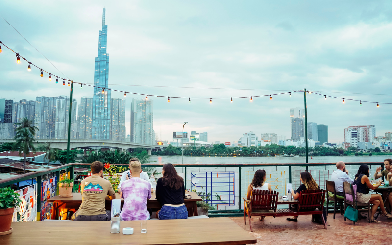 Le Café des Stagiaires - Saigon photo 1 in Thao Dien