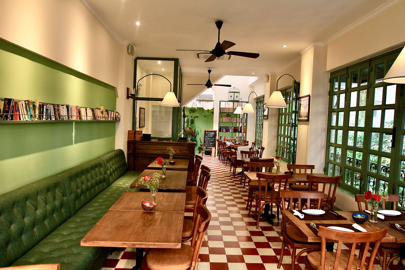 Le Comptoir Bistro & Books photo 8 in Thao Dien