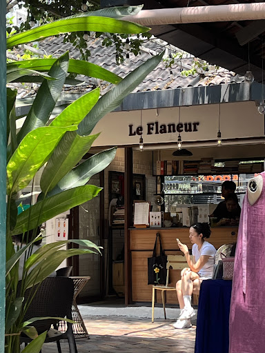 Le Flaneur Cafe & Bar photo 6 in Thao Dien