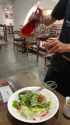 Le Monde Steak photo 2 in Thao Dien