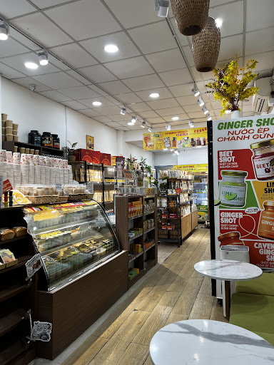 Légumes Vietnam - Healthy Groceries, Juice, Acai, Smoothie Bar photo 1 in Thao Dien