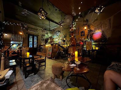 Leo's Tavern photo 7 in Thao Dien