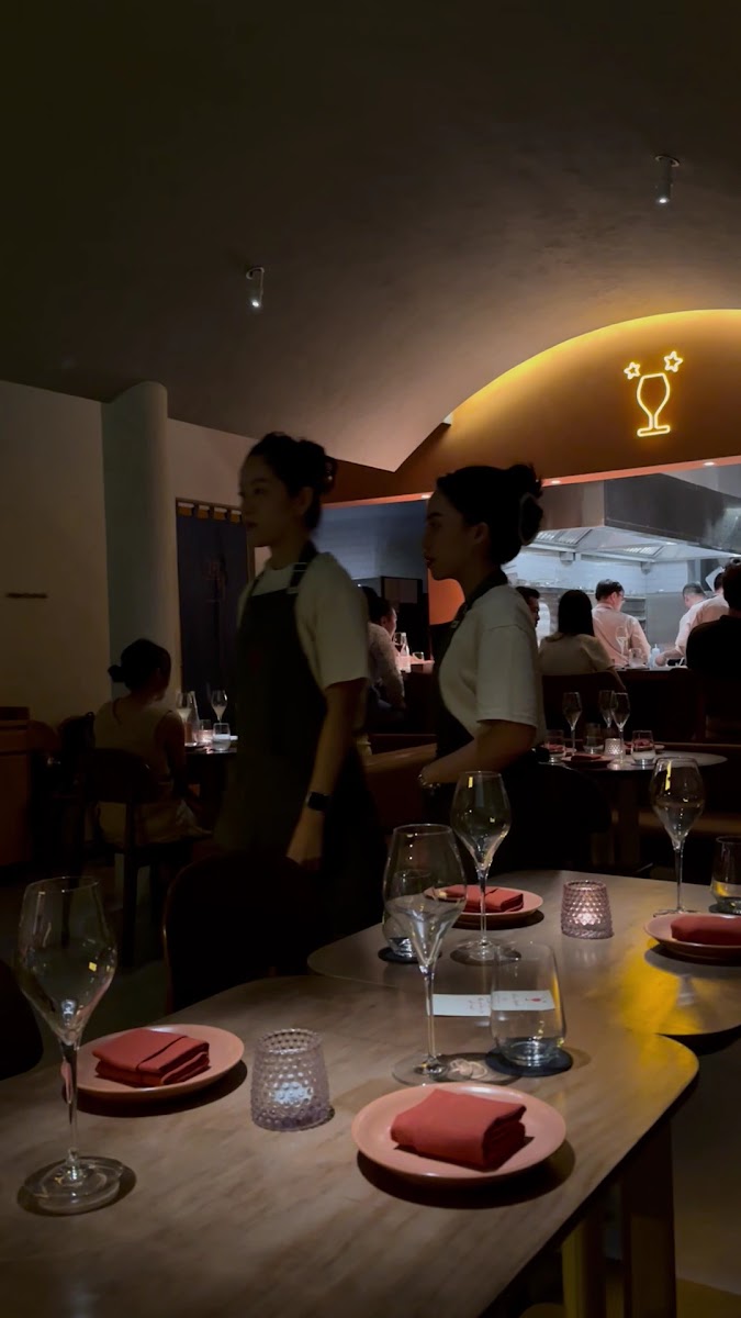 Little Bear Wine Bar photo 6 in Thao Dien