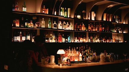 Little Shelter Cocktail bar in Ha Noi - exterior